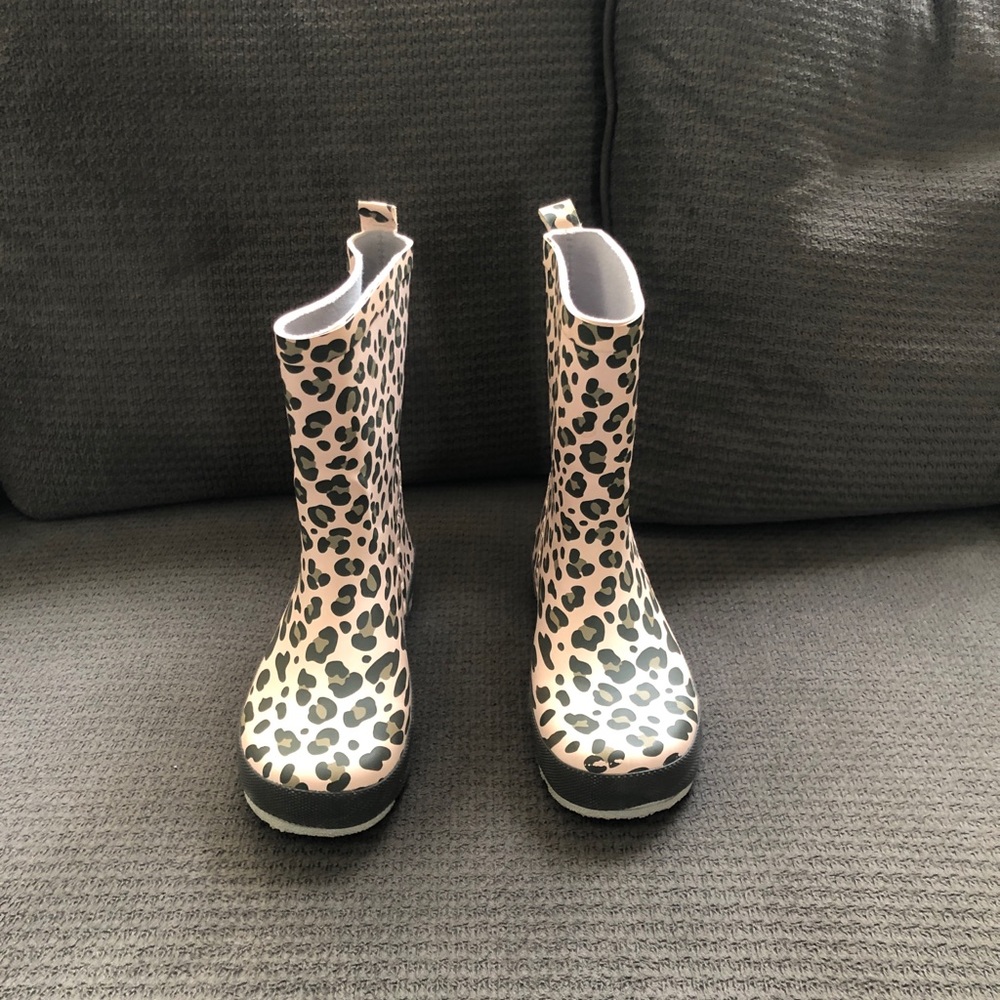 H&M Rubber Boots (Girls) Size 2   EUR34 Worn Once.